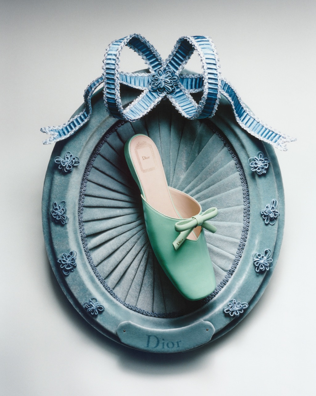 DIOR  - Set Design by NICHOLAS WILLIAM WHITE